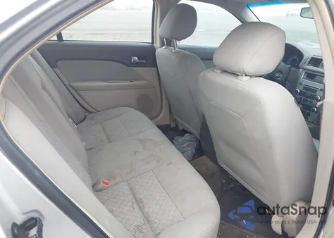 2012 Ford Fusion S из США, поврежденный, VIN 3FAHP0GA6CR184934
